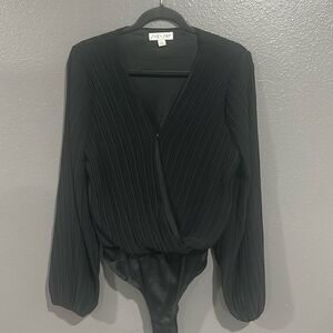 SHE + SKY Accordion Pleat Draped Cross Front Long Sleeve Bodysuit L
